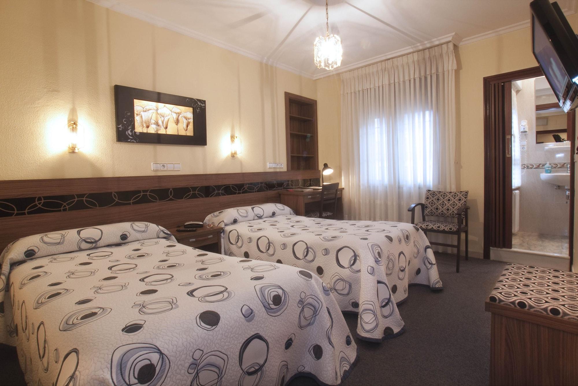 Hotel Castilla Χιχόν Εξωτερικό φωτογραφία
